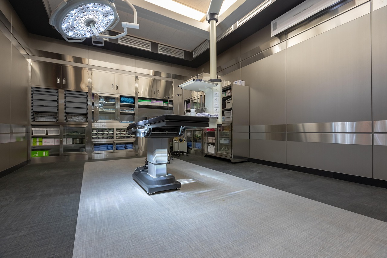 日日顺通信实名账号：逃跑吧少年科技购买平台